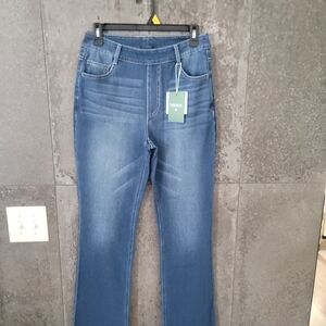 HALARA Women's Flare Jeans in Classic Blue Regular Length